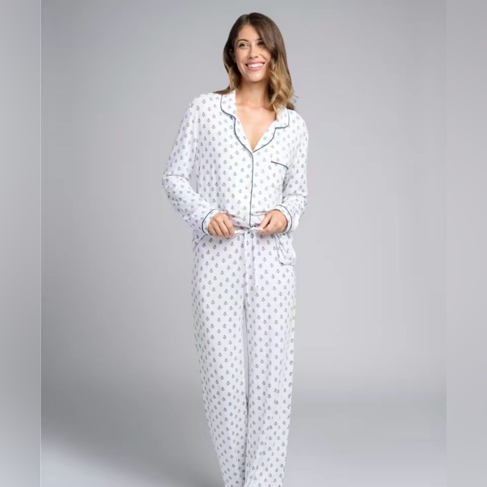 Comfrt Luna Lounge PJ Set - Size Medium